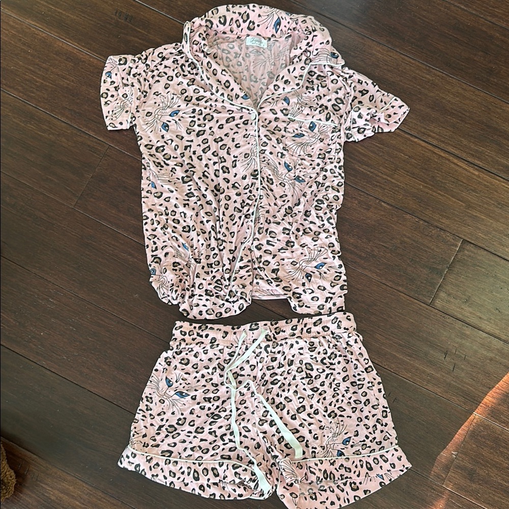 Pink Leopard Print Women's Pajamas Short Sleeve Shorts Set Size S